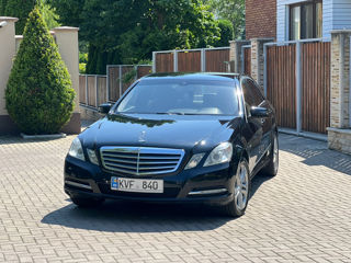 Mercedes E-Class foto 5