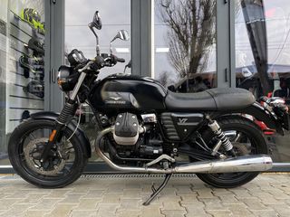 Moto Guzzi V7 Stone Ideal foto 4