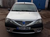 Dacia Logan foto 4