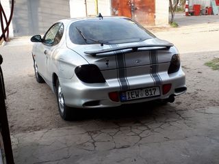 Hyundai Coupe foto 5