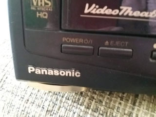 Продаётся  видеомагнитафон  Panasonic, цена  100 лей