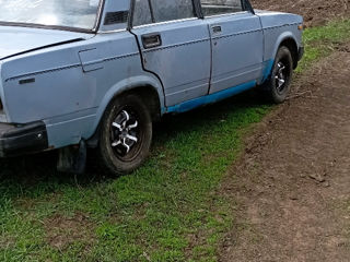 Lada / ВАЗ 2107 foto 3