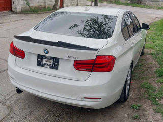 BMW 3 Series foto 5