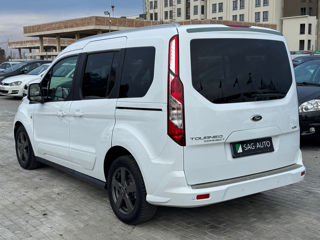 Ford Tourneo Connect foto 6