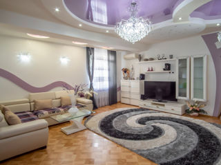 Apartament cu 3 camere, 115 m², Ciocana, Chișinău foto 2