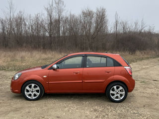 KIA Rio foto 4