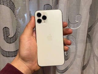 iPhone 11 pro 86% foto 2