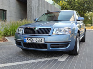 Skoda Superb foto 3