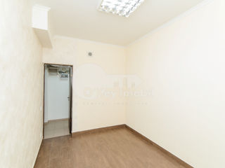 Spatiu comercial, Centru, 50 mp, 700 €  ! foto 10