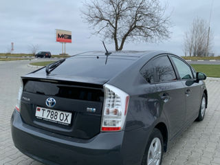 Toyota Prius foto 3