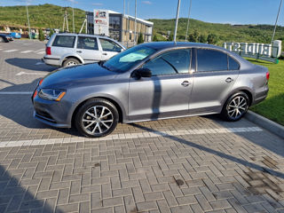 Volkswagen Jetta foto 3