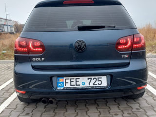 Volkswagen Golf foto 2