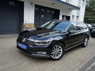 Volkswagen Passat foto 1