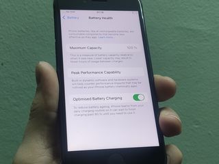 Apple iPhone SE (2 Gen) 64 GB Black foto 7