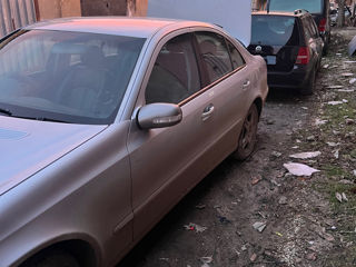 Piese W211 2.2 CDI foto 3