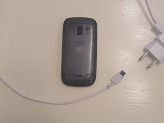 Nokia E5-00 foto 1