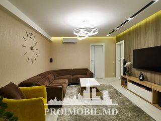 Gh. Cașu! 3 camere + living de Lux , 90 mp ! Design individual! foto 1