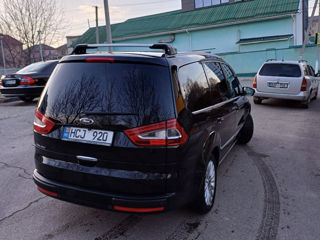 Ford Galaxy foto 3