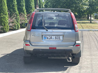 Nissan X-Trail foto 4