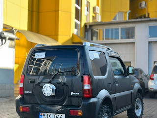 Suzuki Jimny foto 3