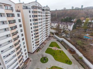 Apartament cu 1 cameră, 47 m², Sculeni, Chișinău