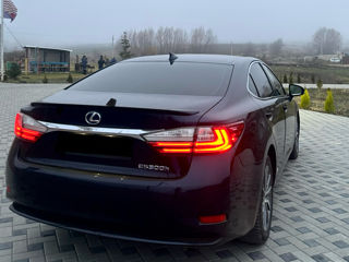 Lexus ES Series foto 2