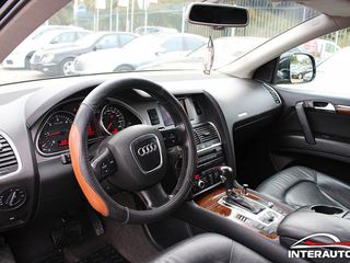 Audi Q7 foto 7