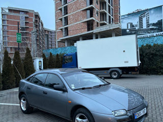 Mazda 323 foto 8