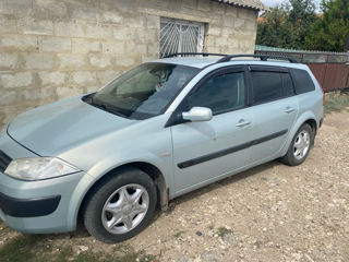 Renault Megane foto 2