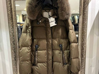 Max Mara Fendi Moncler foto 7