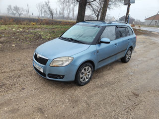 Skoda Fabia foto 4