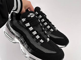 Nike Air Max 95 Black Pure Platinum foto 5