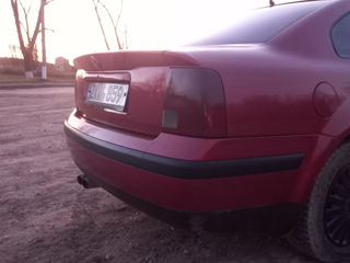 Volkswagen Passat foto 2