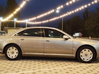 Audi A8 foto 5