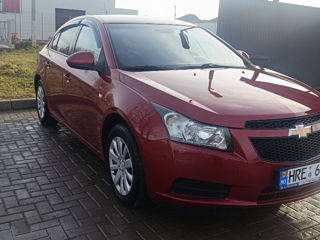 Chevrolet Cruze foto 2