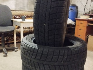 Anvelope 215/55R16