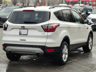 Ford Escape foto 3