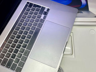 MacBook Pro 16 2020 foto 5