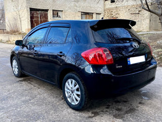 Toyota Auris foto 3