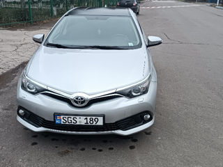 Toyota Auris foto 4