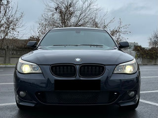 BMW 5 Series foto 5