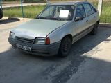 Opel Kadett foto 6