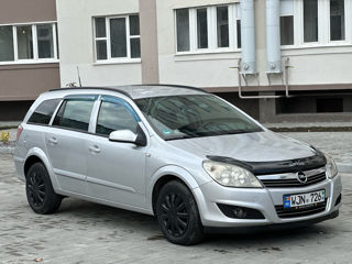 Opel Astra foto 2