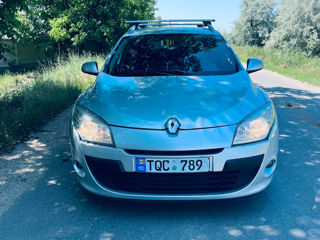 Renault Megane foto 2