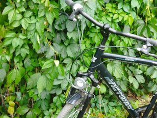 Se vinde bicicletă urgent foto 3