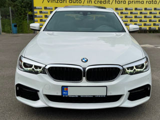 BMW 5 Series foto 2