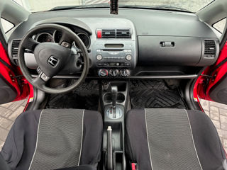 Honda Jazz фото 10