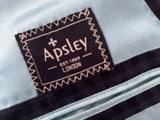 Apsley Tailors foto 3