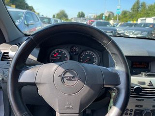 Opel Astra foto 9