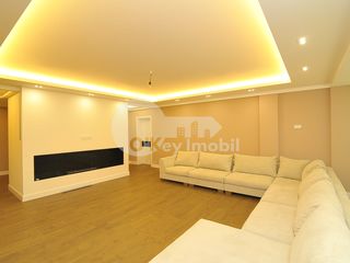 Apartament cu 3 camere, 172 m², Centru, Chișinău foto 4